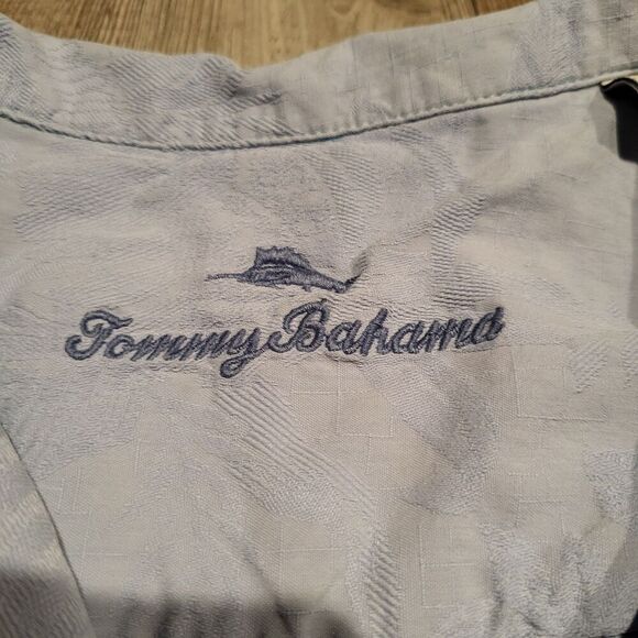 Tommy Bahama Silk Island Style Loose Short Sleeved Button Up Shirt Mens Large - Picture 4 of 9